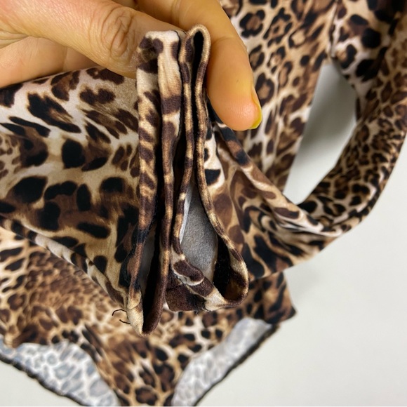 Mock neck cheetah animal print long sleeve body suit - Picture 5 of 6